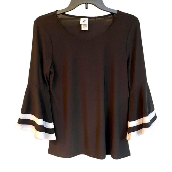 WRAPPER, NWT, STRETCHY, BLACK TOP WITH BLACK & WHITE STRIPE, BELL SLEEVES.SIZE M - Picture 1 of 6